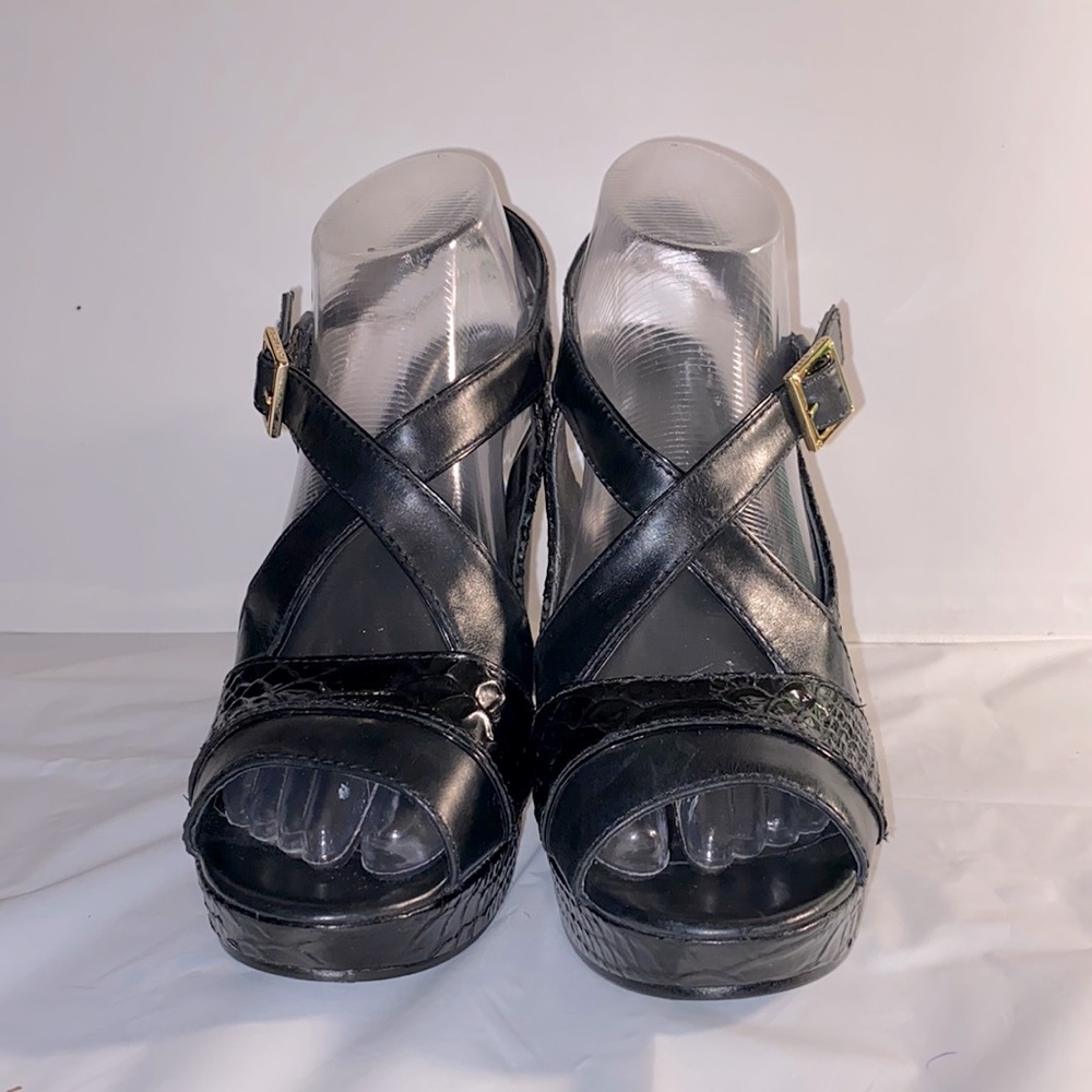 Tory Burch sandals 9 M
